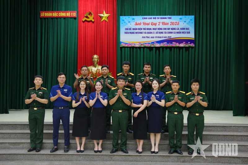 Câu lạc bộ “Sĩ quan trẻ” ở Lữ đoàn Đặc công 113